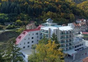 Луковска баня - хотел Bela Jela 4* - Трети март