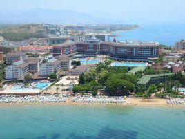 Lonicera World Hotel