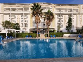 Maya World Park Hotel
