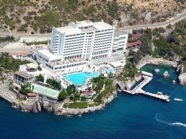 Korumar Hotel De Luxe