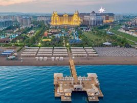 Royal Holiday Palace