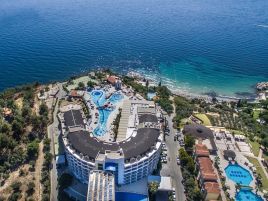 Otium Sealight Beach Resort