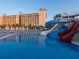 LRS Lake & River Side Hotel & Spa