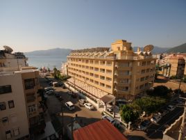 Mert Seaside Hotel
