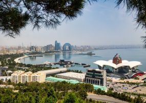 Екскурзия в АЗЕРБАЙДЖАН - Баку - перлата на Каспийско море - със самолет и водач от България!