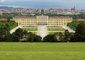 Екскурзия до Виена - Специална ваканционна програма за туристи над 55 години и приятели