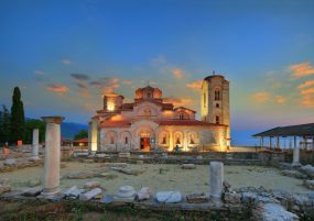 Нова година в Охрид - хотел Unique Resort and SPA **** - 3 нощувки, 3 закуски и 3 вечери, вкл. празнична новогодишна вечеря с богато меню и музика на живо! - екскурзия с автобус