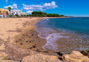 Почивка в ИСПАНИЯ - Лято в КОСТА ДОРАДА -  със самолет и обслужване на български език!