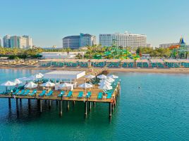 CRYSTAL CENTRO RESORT