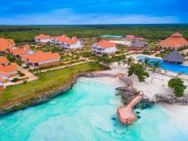 AZAO BEACH RESORT & SPA