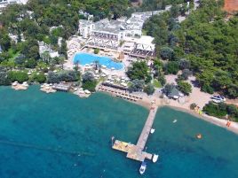 DOUBLE TREE BY HILTON BODRUM ISIL CLUB