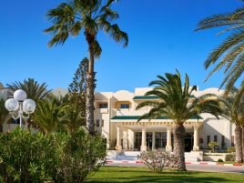 LES QUATRE SAISONS (ex. BAYA BEACH)