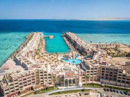 SUNNY DAYS EL PALACIO RESORT