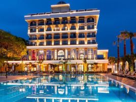 SERENITY QUEEN HOTEL