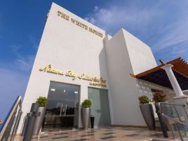 NAAMA BAY SUITES & SPA (ADULTS ONLY)