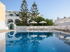 IRIS BOUTIQUE HOTEL SANTORINI