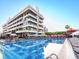 GRAND KOLIBRI HOTEL
