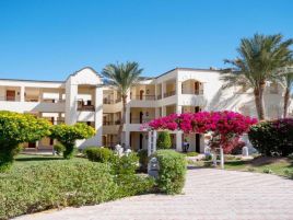 Regency Plaza Aquapark Resort