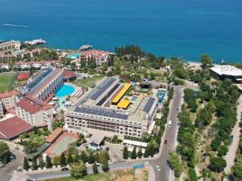 Crystal De Luxe Resort 5*