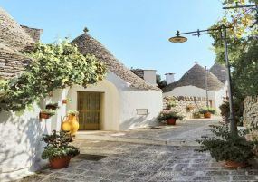 Перлите на Пулия и Кампания -  полет от Варна до Бари