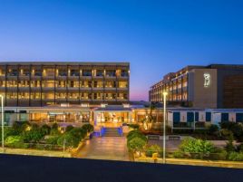 I-RESORT BEACH HOTEL AND SPA