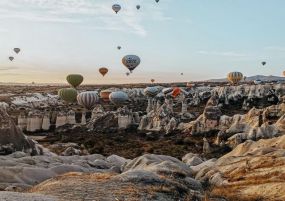 КАПАДОКИЯ ПРИКАЗКА БЕЗКРАЙ 2026 - 4 нощувки - с полет от София до Невшехир