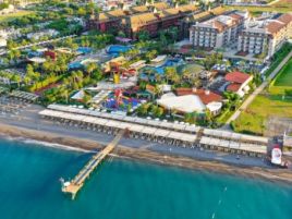 CRYSTAL FAMILY RESORT & SPA