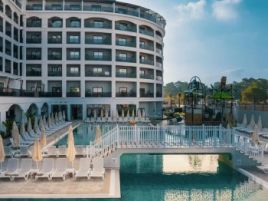 SIDE MOON PALACE HOTEL