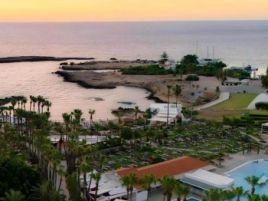CAVO MARIS BEACH HOTEL