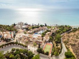 COLUMBIA BEACH RESORT