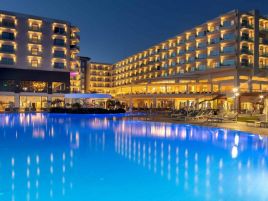NISSIBLU BEACH RESORT