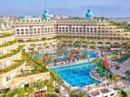 CRYSTAL SUNSET LUXURY RESORT AND SPA