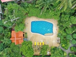 Tropica Bungalow Resort & Restaurant