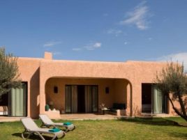 Oasis lodges