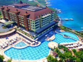 UTOPIA WORLD HOTEL