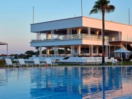 SO WHITE CLUB RESORT