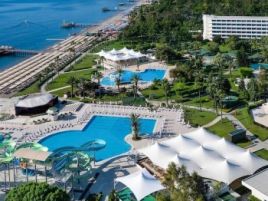 MIRAGE PARK RESORT