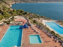 PERLA DEL GOLFO RESORT