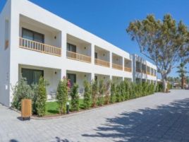 REGIA MARE BEACH HOTEL