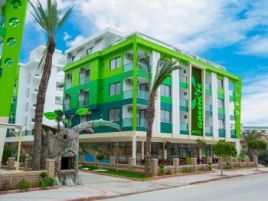 GREEN LIFE HOTEL