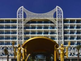 AZURA DELUXE RESORT & SPA HOTEL