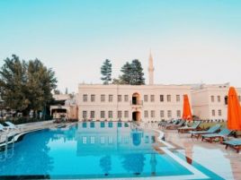 MELIS CAVE HOTEL