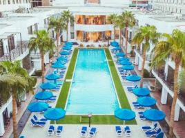 LA ROSA WAVES RESORT