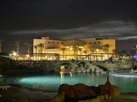 ALBATROS MAKADI RESORT