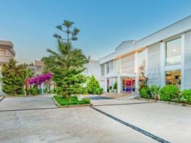 BENDIS BEACH HOTEL